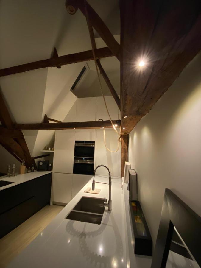 Burgstraat 17 Apartment In Exclusive Patrician House In Medieval Gent Exteriör bild