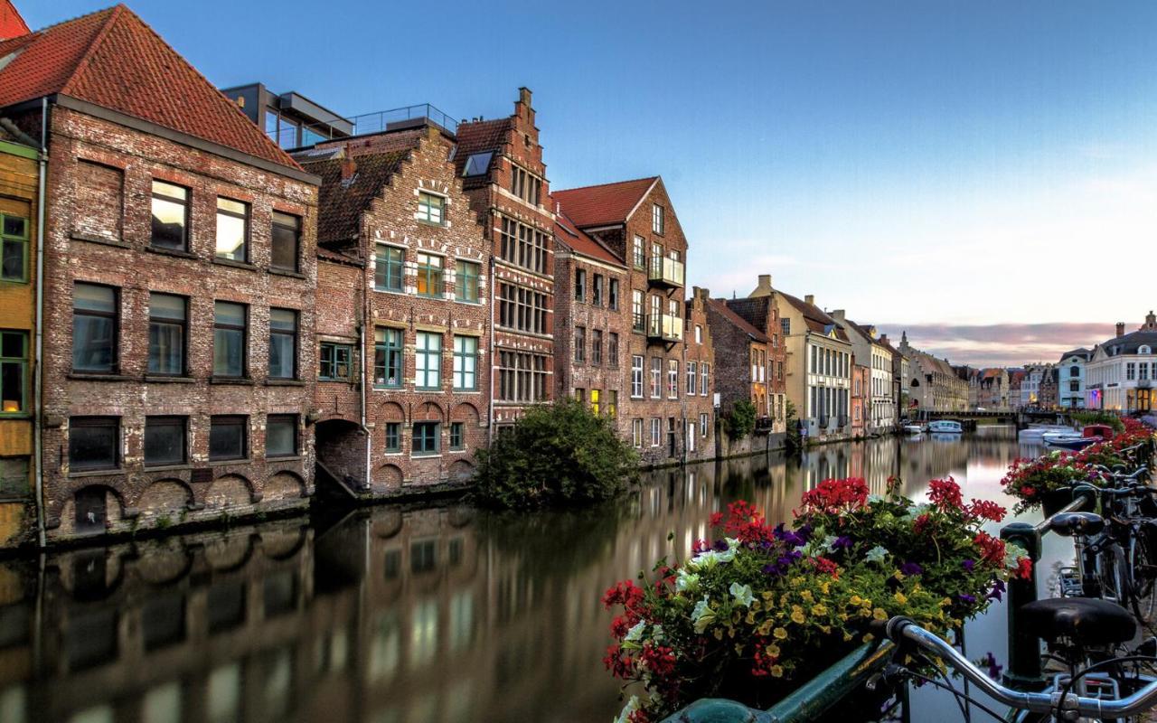 Burgstraat 17 Apartment In Exclusive Patrician House In Medieval Gent Exteriör bild